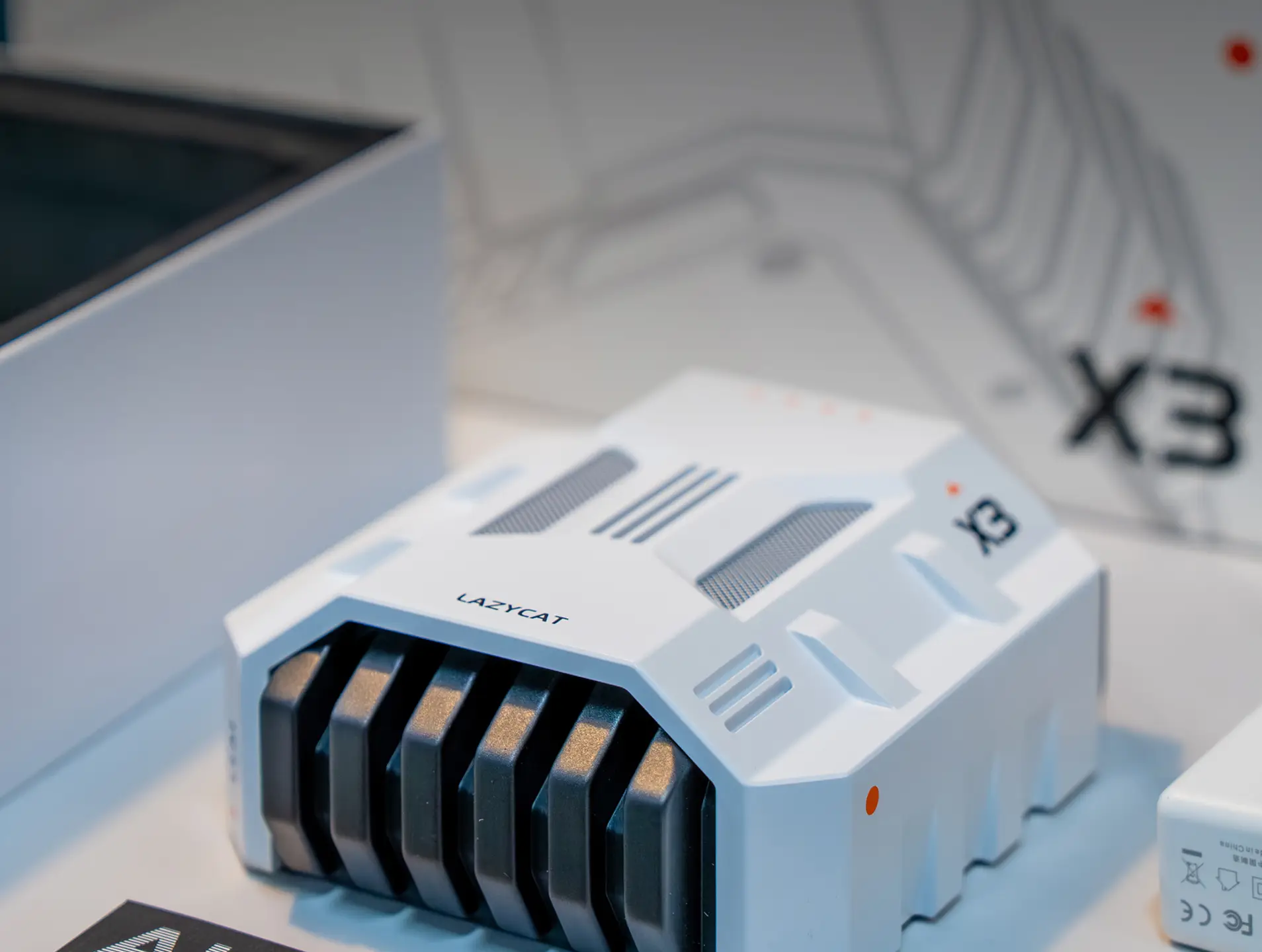 LCMD MicroServer